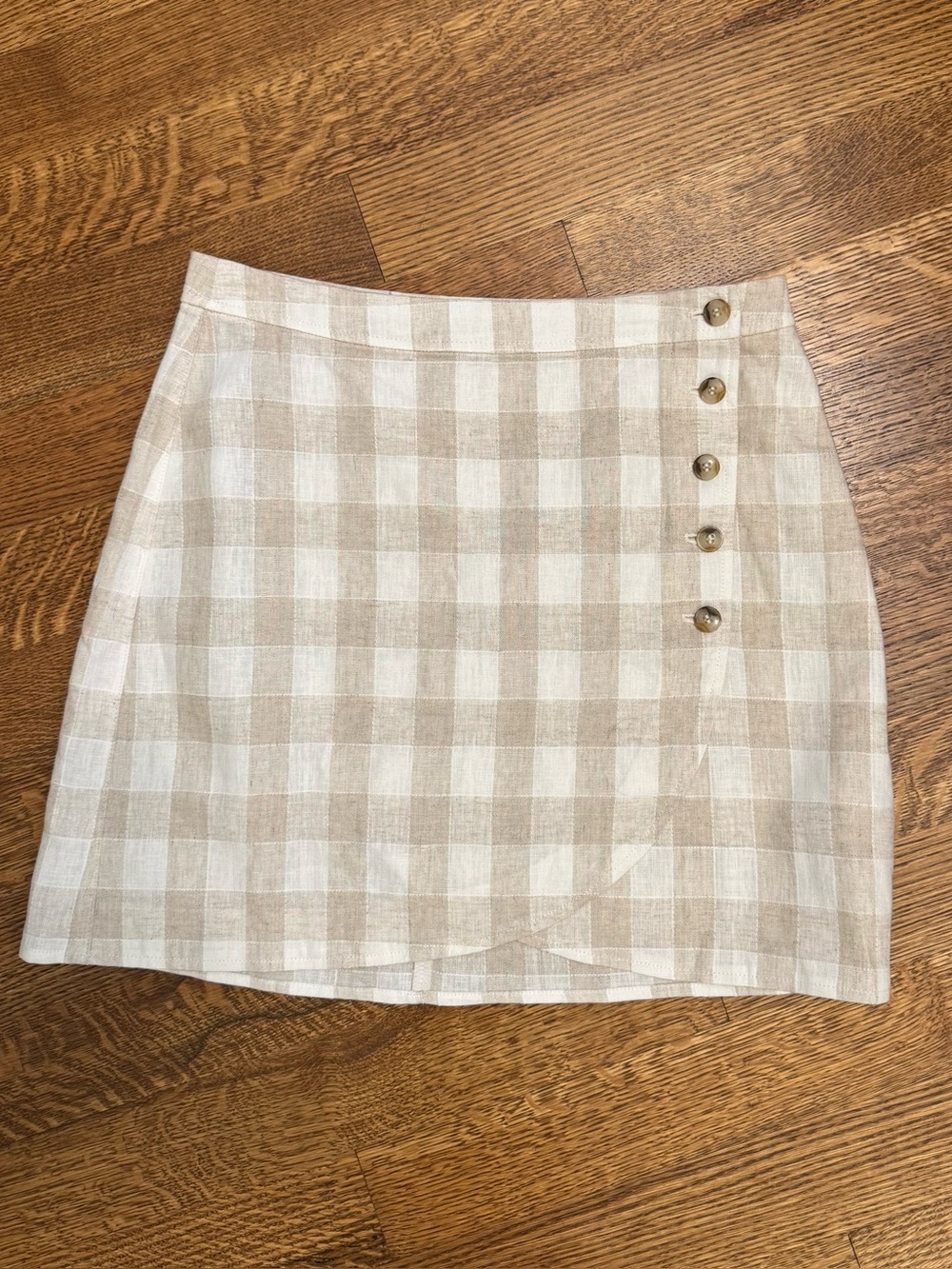 Madewell Beige Plaid Button-Accent Mini Skirt. NWT. Size 10.